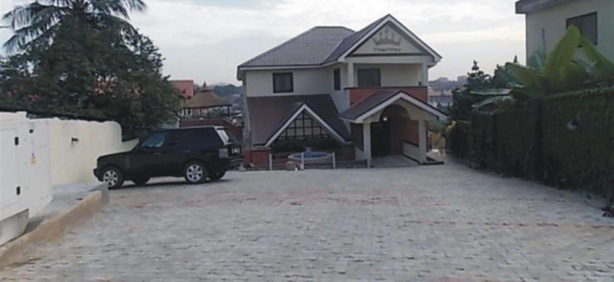 Crown Cottage Hotel Ikeja Luaran gambar